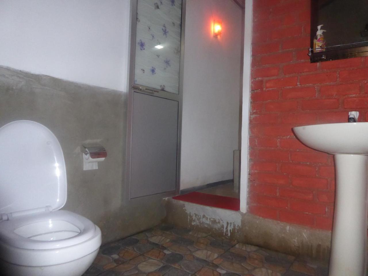 Angry Birds Homestay Habarana Exterior photo